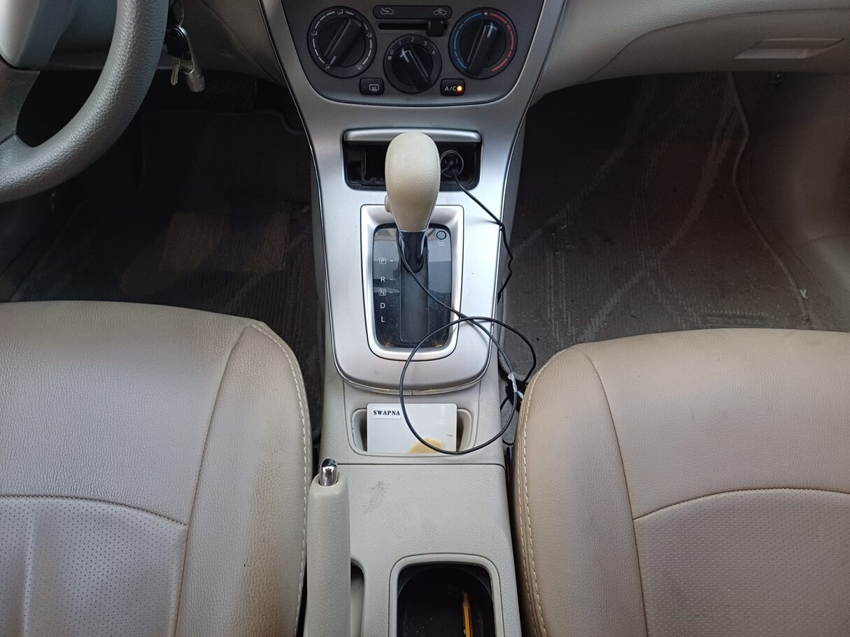 Car image 15