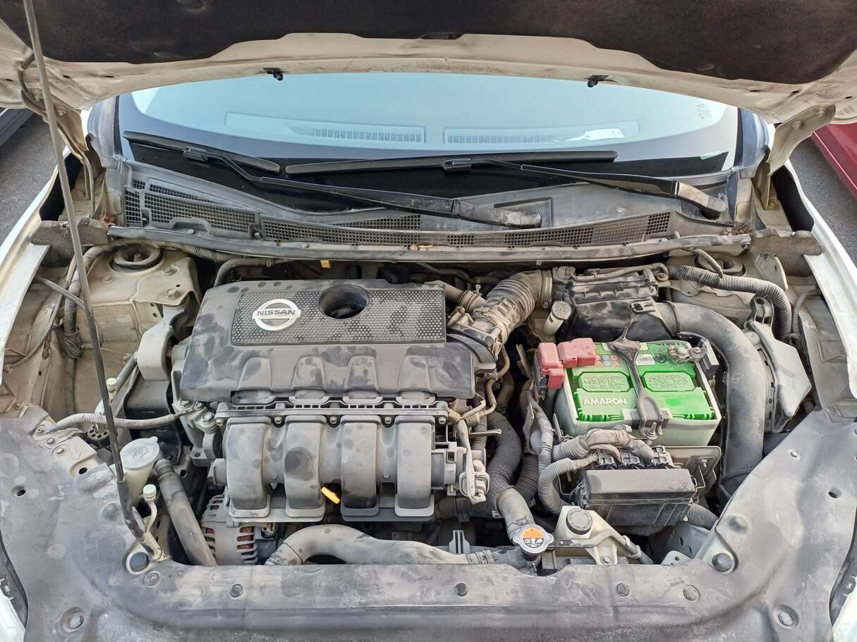 Car image 20
