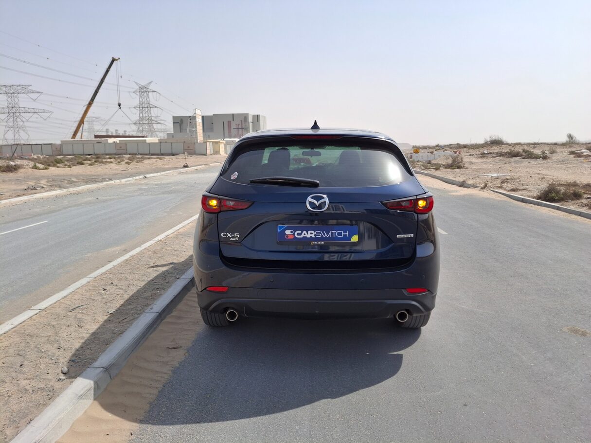 Car image 6