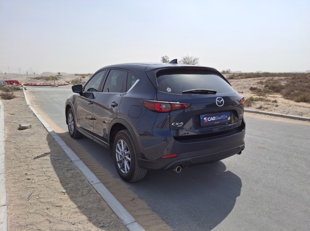 Car image 7