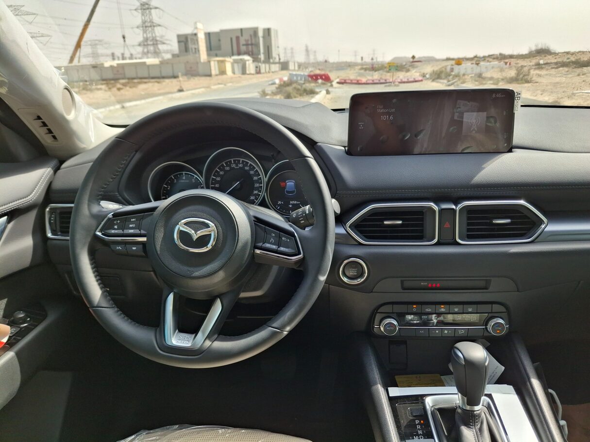 Car image 15