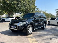 Used 2018 Mitsubishi Pajero for sale in Abu Dhabi