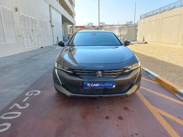 Car image 2