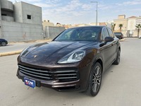 Used 2018 Porsche Cayenne for sale in Riyadh