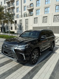 Used 2021 Lexus LX570 for sale in Dubai