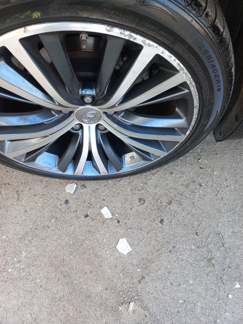 Used 2018 Infiniti Q60 for sale in Abu Dhabi