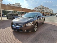 Used 2015 Nissan Maxima for sale in Dubai