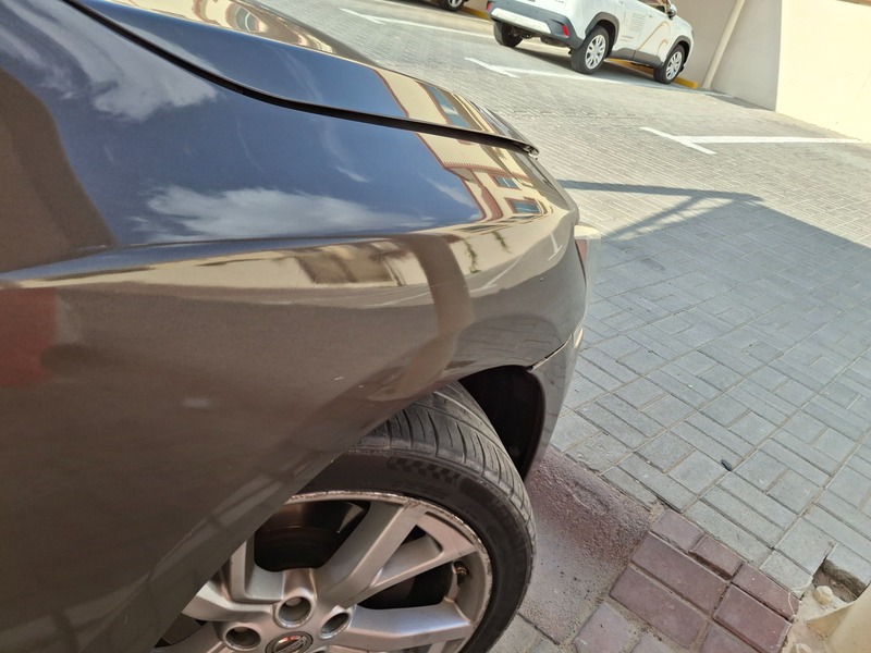 Used 2015 Nissan Maxima for sale in Dubai