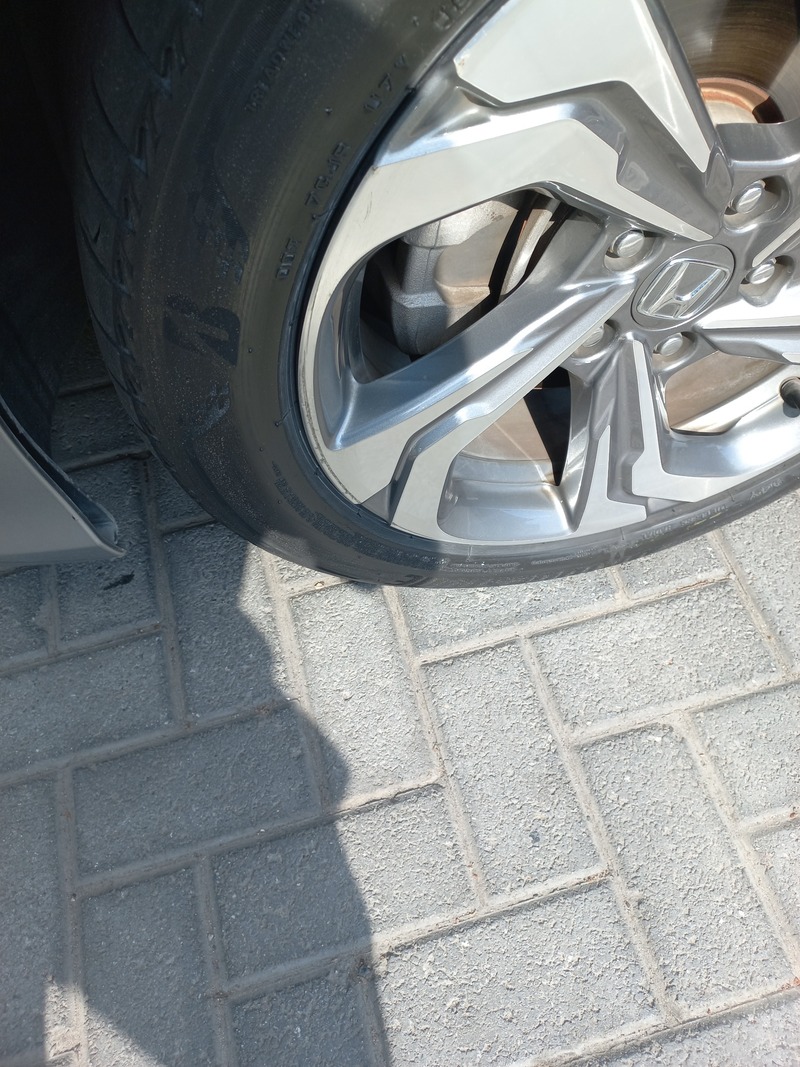 Used 2020 Honda Accord for sale in Abu Dhabi