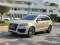 Used 2015 Audi Q7 for sale in Dubai