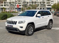 Used 2015 Jeep Grand Cherokee for sale in Dubai