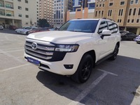 Used 2023 Toyota Land Cruiser for sale in Sharjah