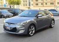 Used 2014 Hyundai Veloster for sale in Dubai