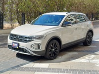 Used 2023 Volkswagen T-Roc for sale in Dubai