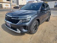 Used 2024 Kia Seltos for sale in Jeddah