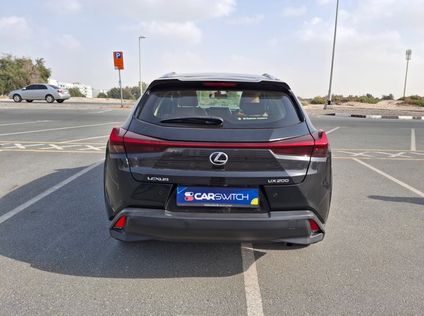 Car image 6