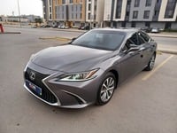 Used 2021 Lexus ES300 for sale in Riyadh