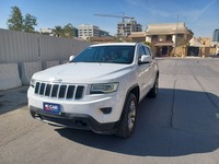 Used 2015 Jeep Grand Cherokee for sale in Riyadh