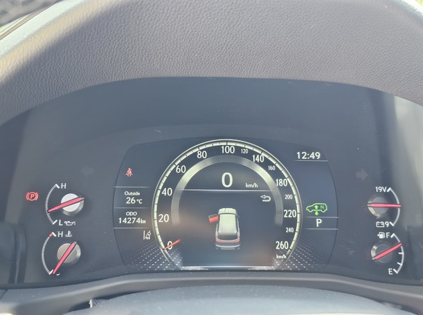 Car image 18