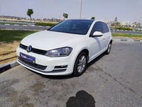 Used 2017 Volkswagen Golf for sale in Dubai