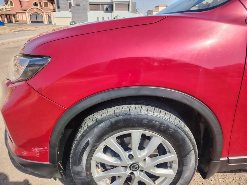 Used 2019 Nissan X-Trail for sale in Jeddah