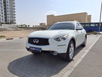 Used 2018 Infiniti QX70 for sale in Dubai