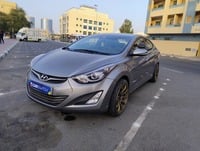 Used 2015 Hyundai Elantra for sale in Dubai