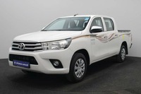 Used 2020 Toyota Hilux for sale in Abu Dhabi