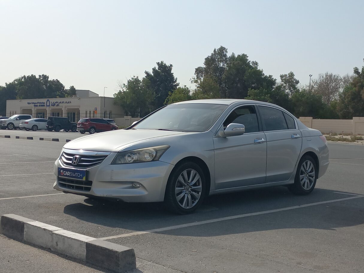 Car image 1