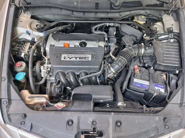 Car image 20