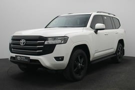 Toyota Land Cruiser Used 2024 Toyota Land Cruiser for sale in Fujairah