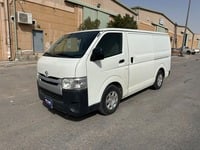 Used 2018 Toyota Hiace for sale in Riyadh