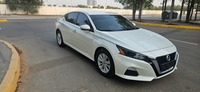 Used 2022 Nissan Altima for sale in Abu Dhabi