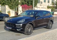 Used 2016 Porsche Cayenne for sale in Dubai