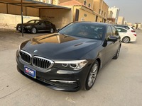 بي ام دبليو 520