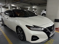 Used 2020 Nissan Maxima for sale in Dubai