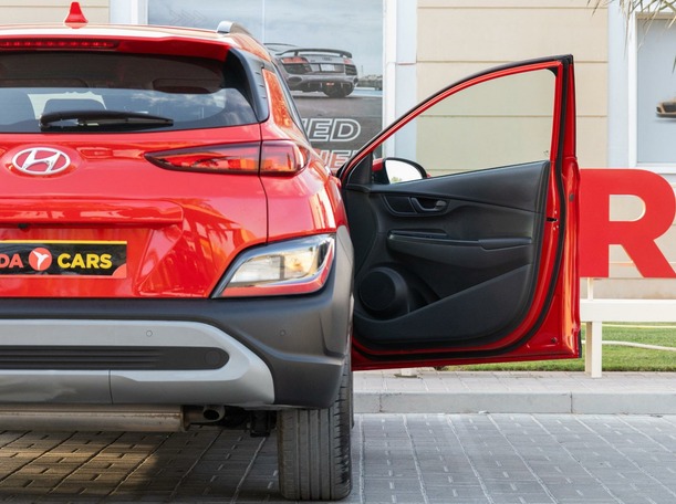 Car image 6