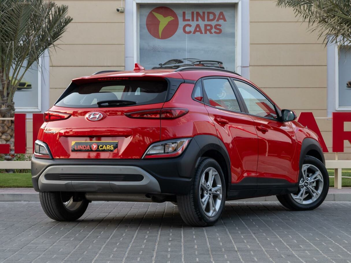 Car image 8