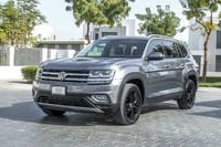 Used 2019 Volkswagen Teramont for sale in Dubai