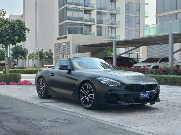 Car image 3