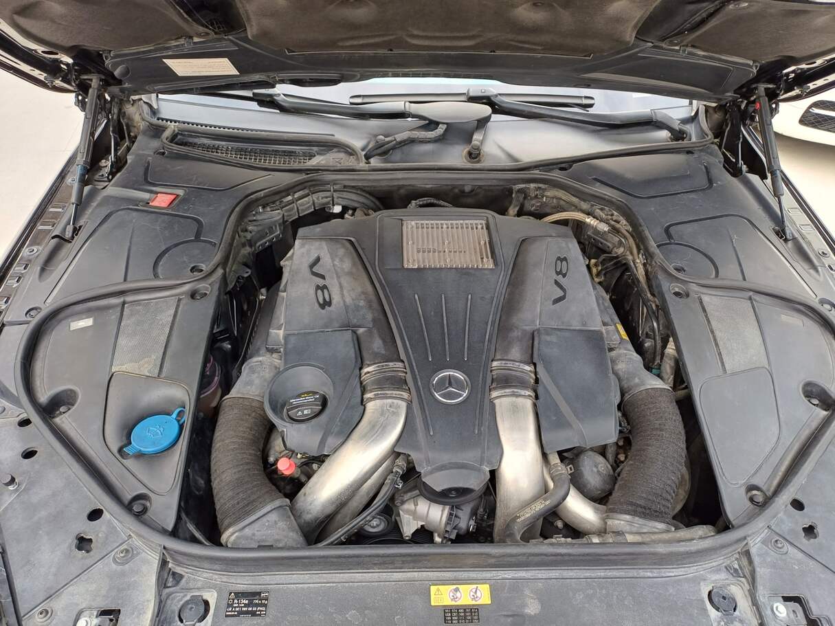 Car image 25