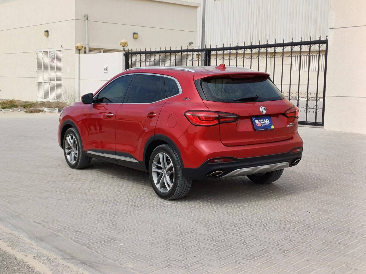 Car image 7