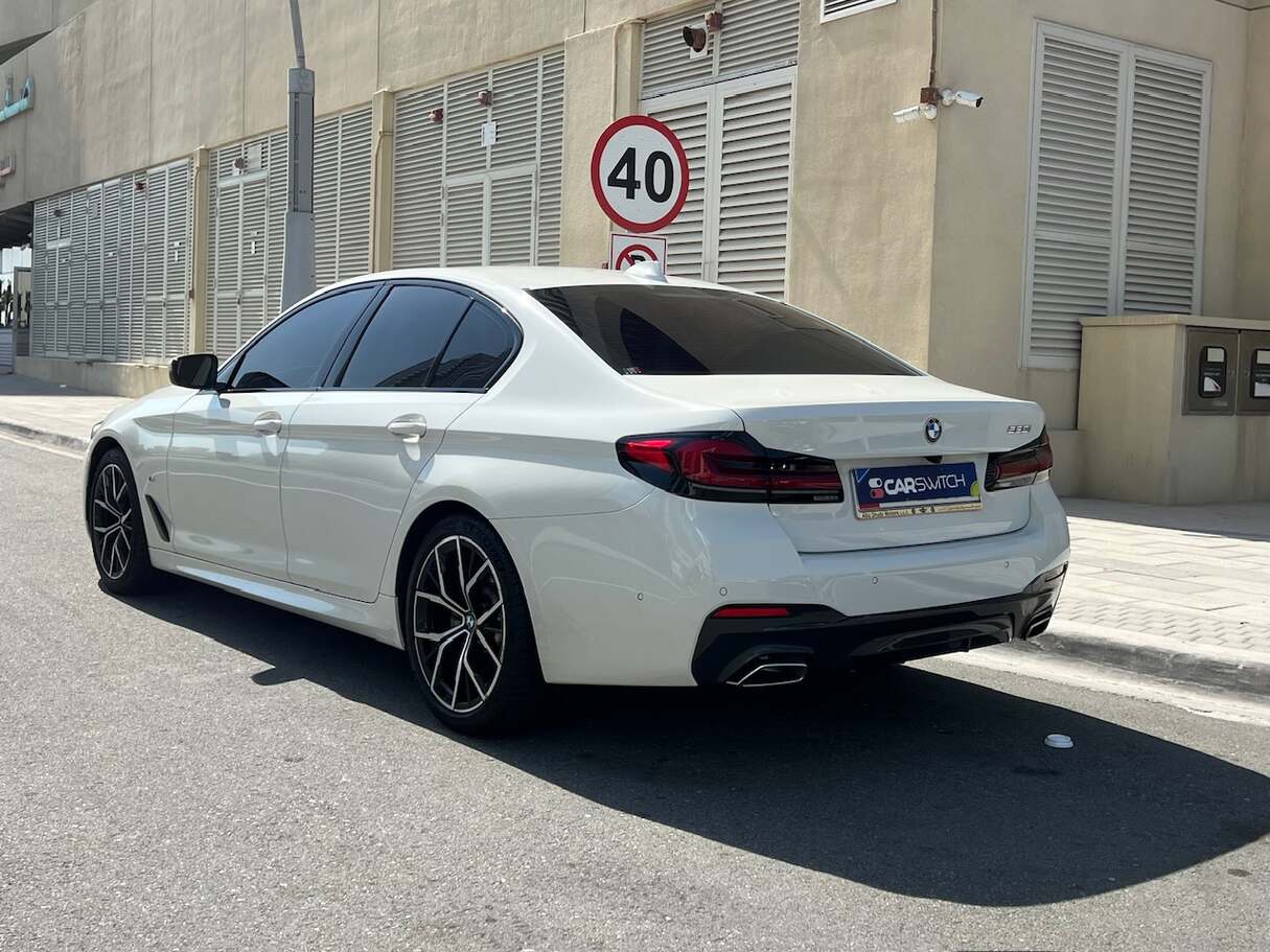 Car image 7