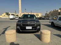 Used 2016 Toyota Land Cruiser for sale in Riyadh