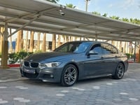 Used 2018 BMW 330 for sale in Dubai