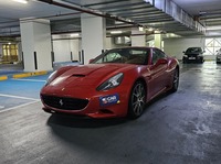 Used 2014 Ferrari California for sale in Dubai