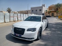 مستعمله 2020 كرايسلر 300S للبيع فى الرياض