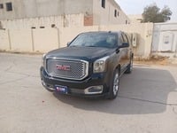 Used 2017 GMC Yukon for sale in Riyadh