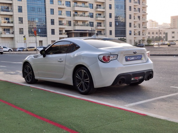 Car image 7