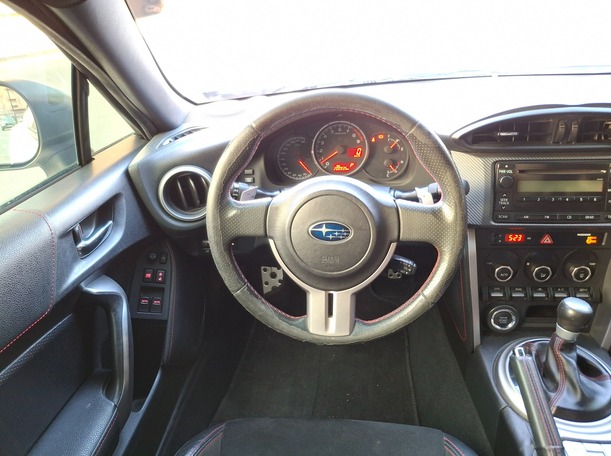 Car image 17